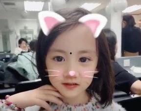 娱乐吃瓜酱女儿懂事,懂事背后的温馨故事