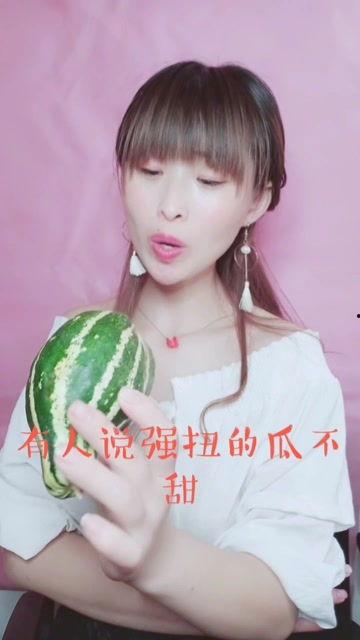 娱乐吃瓜酱智力退化,揭秘网络时代下的认知危机
