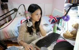 娱乐主播吃瓜内容介绍大全,主播揭秘明星幕后故事