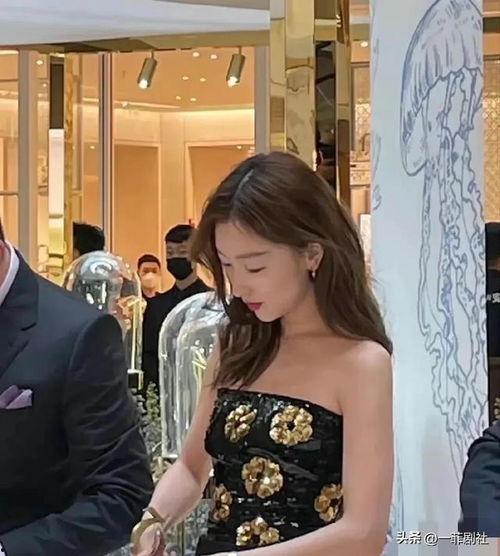 娱乐圈吃瓜大妈是谁,揭秘娱乐圈背后的神秘力量