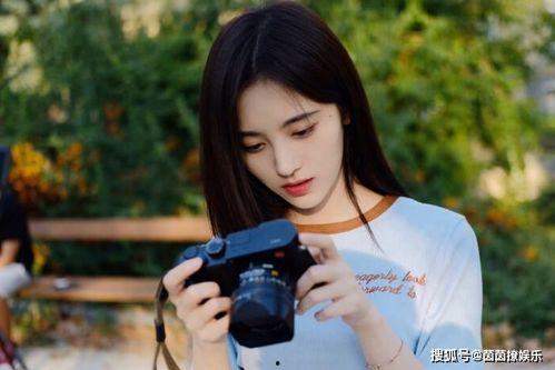 吃瓜娱乐圈鞠婧祎是谁,娱乐圈的“吃瓜群众”与流量担当