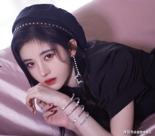 吃瓜娱乐圈鞠婧祎是谁,娱乐圈的“吃瓜群众”与流量担当